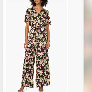Nordstrom Vince Camuto Floral Flutter Sleeve Jumpsuit - size M